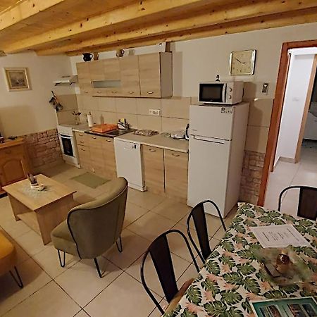 Holiday House Letizia Premantura Bagian luar foto