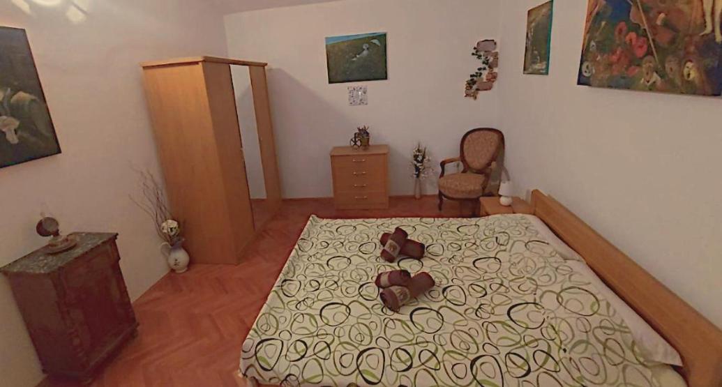 Holiday House Letizia Premantura Bagian luar foto